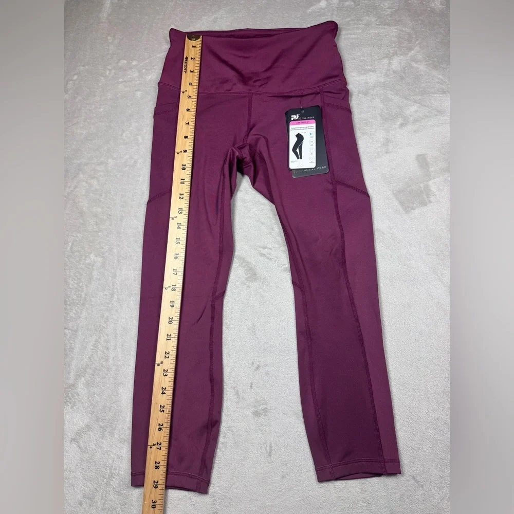 NWT PJ Parker Jeans Active Wear Vineyard Purple Capri Length Athletic Leggings S